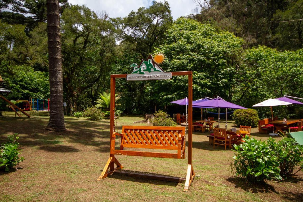 Emporio Reserva Da Serra - Opcoes De Chales E Hidromassagem Кампус-ду-Жордау Экстерьер фото