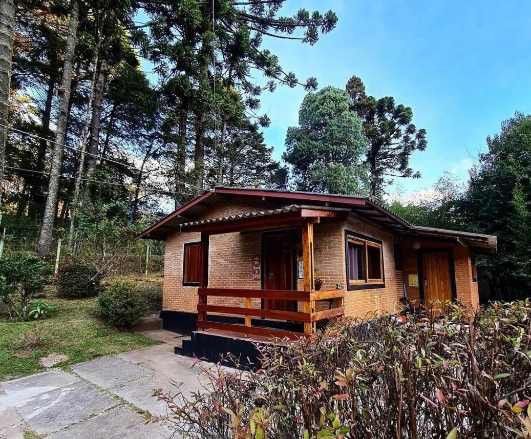 Emporio Reserva Da Serra - Opcoes De Chales E Hidromassagem Кампус-ду-Жордау Экстерьер фото