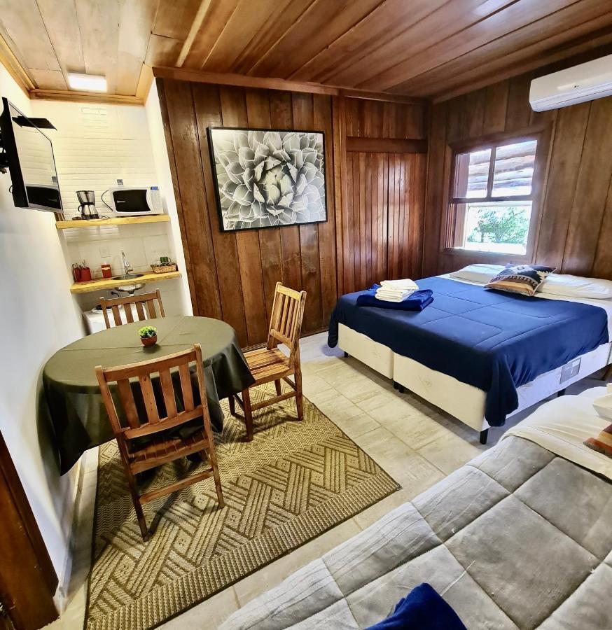 Emporio Reserva Da Serra - Opcoes De Chales E Hidromassagem Кампус-ду-Жордау Экстерьер фото