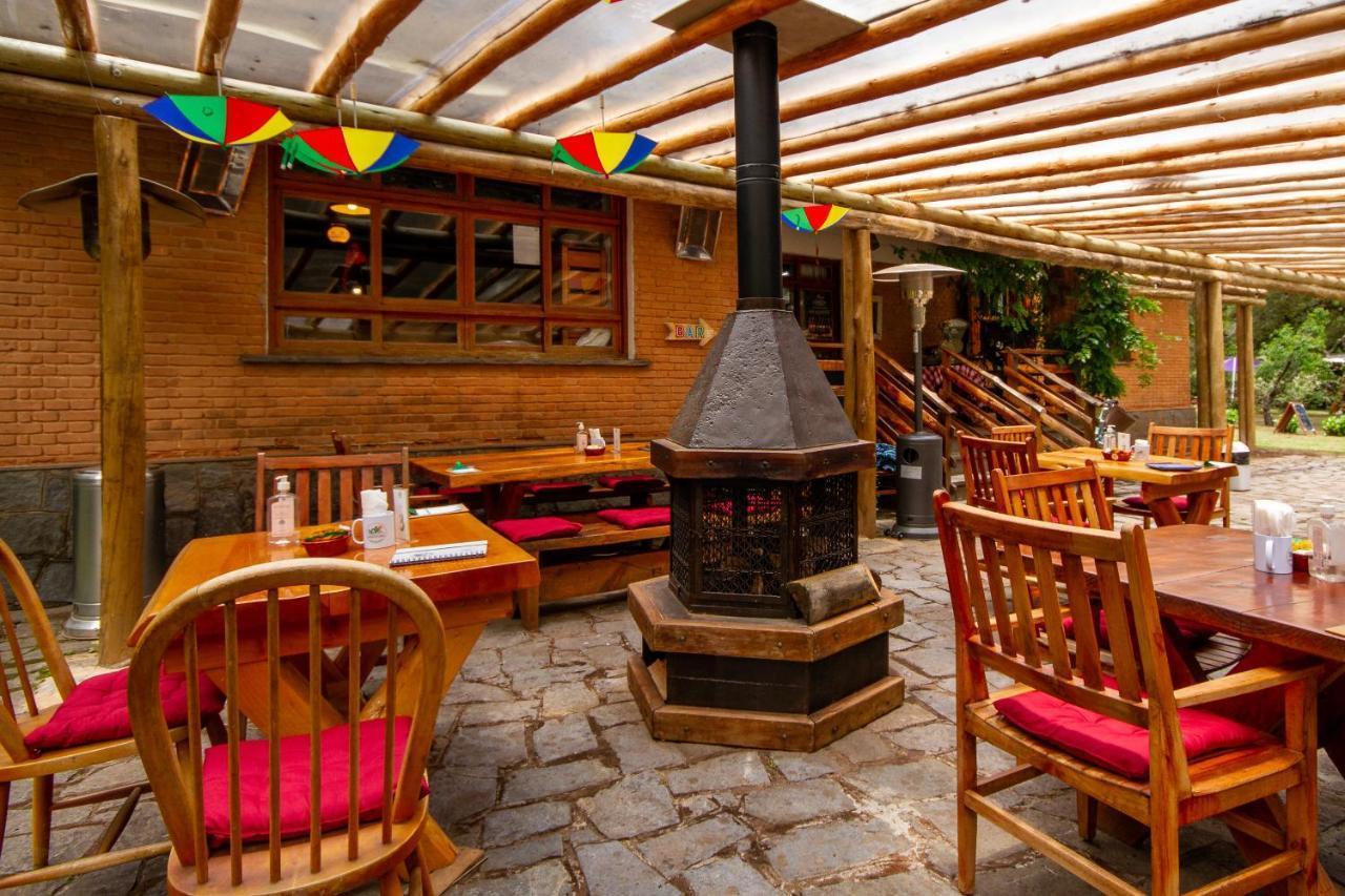 Emporio Reserva Da Serra - Opcoes De Chales E Hidromassagem Кампус-ду-Жордау Экстерьер фото